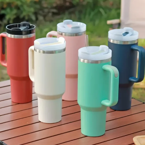 Thermos/Bottiglia da 900 ml in acciaio inossidabile con manico, coperchio e cannuccia.