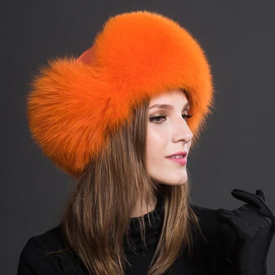 Cappello da Donna in Poliestere e Pelliccia Sintetica: Eleganza e Calore per l'Inverno.