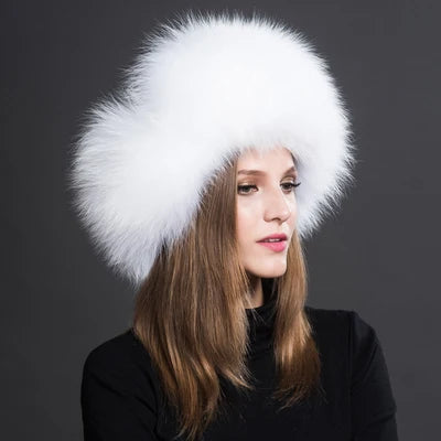 Cappello da Donna in Poliestere e Pelliccia Sintetica: Eleganza e Calore per l'Inverno.