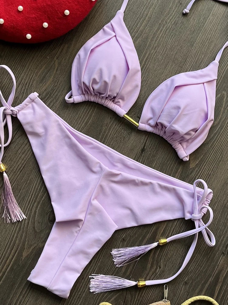 Costume da bagno per donna, set 2 pezzi. Bichini da donna, modello a triangolo: eleganza, dinamismo.
