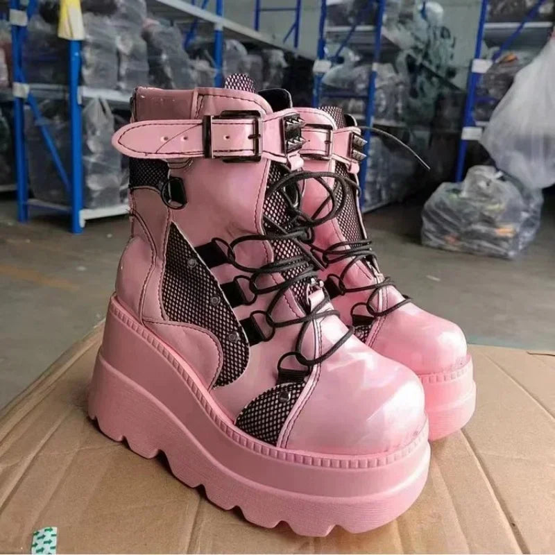 Scarpe a stivaletto tacco alto, da donna. Casual, impermeabile, colorate, autunno/inverno.