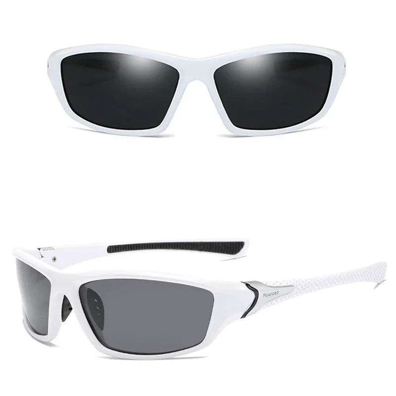 Occhiali da Sole Polarizzati Uomo Donna – Protezione UV400, Lenti Specchiate, Design Quadrato, Leggeri e Resistenti – Disponibili in Vari Colori.