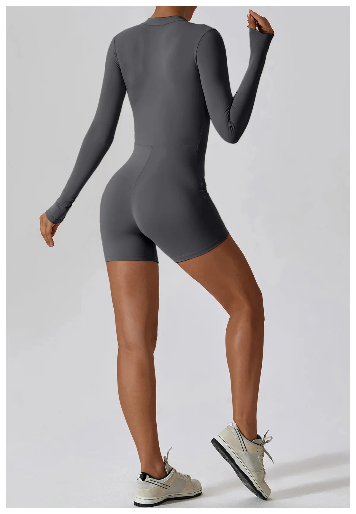 Tuta/body sportiva/casual, per donna. Manica lunga/corta, pantalone lungo/corto, colori e misure a scelta.