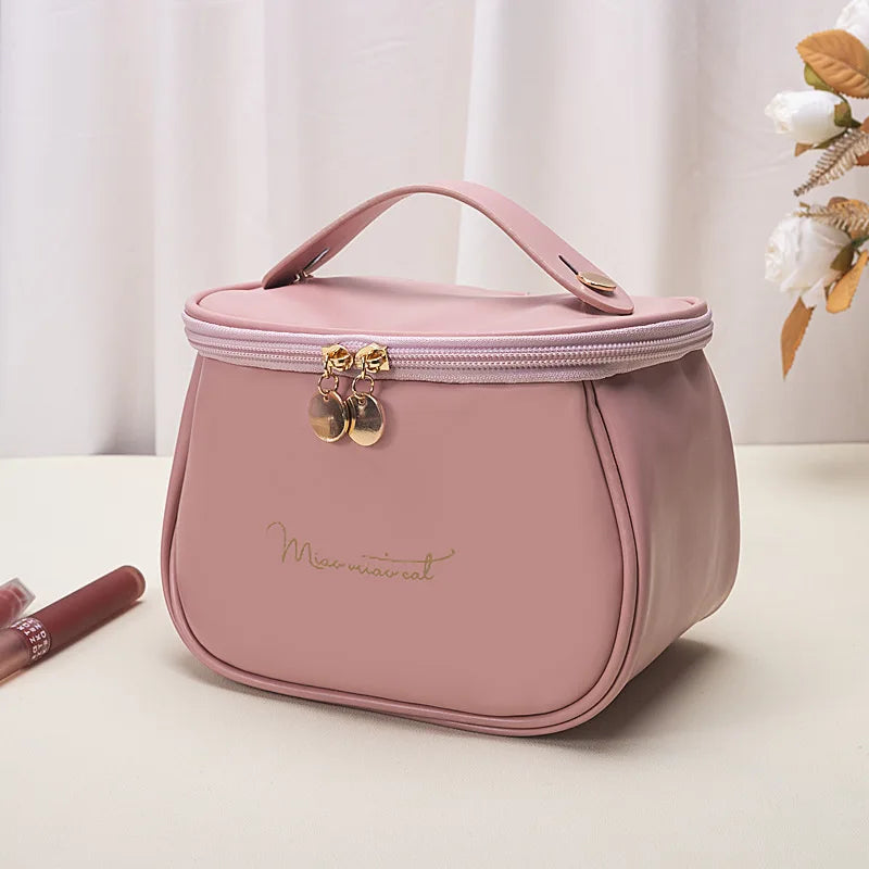 🧳 Beauty Case da Viaggio in Pelle PU – Grande Capacità, Impermeabile e Multifunzione.