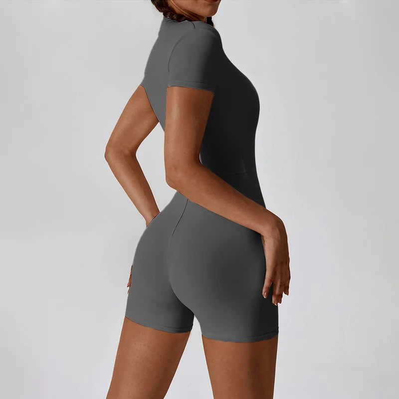 Tuta/body sportiva/casual, per donna. Manica lunga/corta, pantalone lungo/corto, colori e misure a scelta.