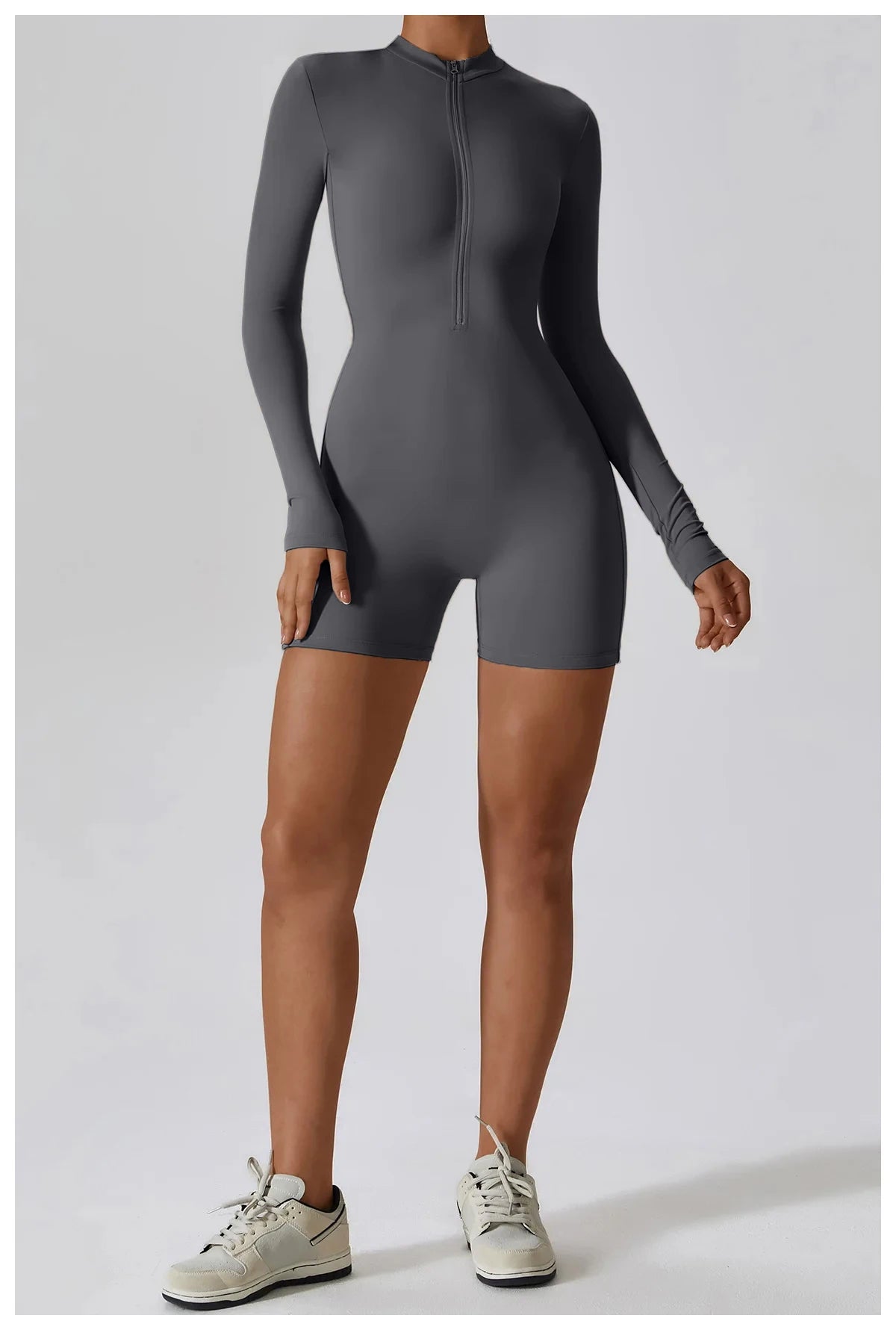 Tuta/body sportiva/casual, per donna. Manica lunga/corta, pantalone lungo/corto, colori e misure a scelta.