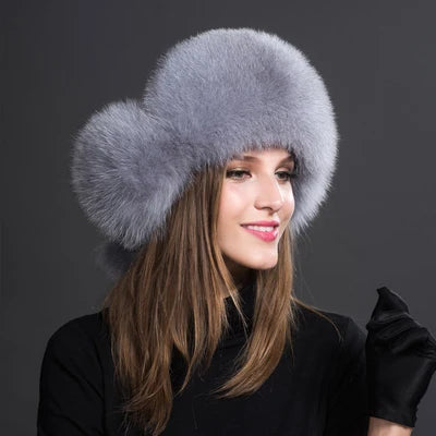 Cappello da Donna in Poliestere e Pelliccia Sintetica: Eleganza e Calore per l'Inverno.