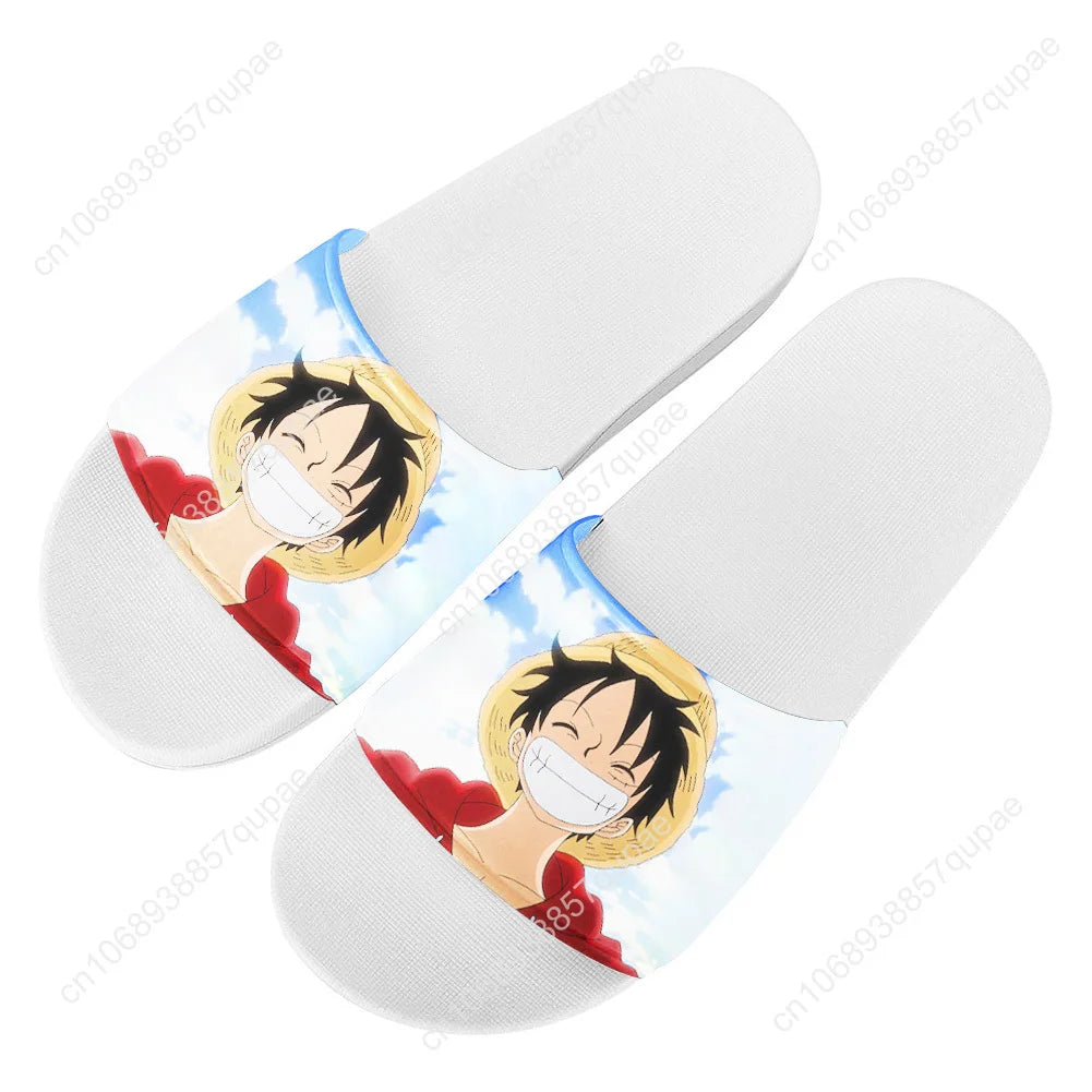 Ciabatte estive personalizzabili con immagini e scritte. Antiscivolo, scelta ideale per chi cerca comfort, leggerezza e praticità. Unisex