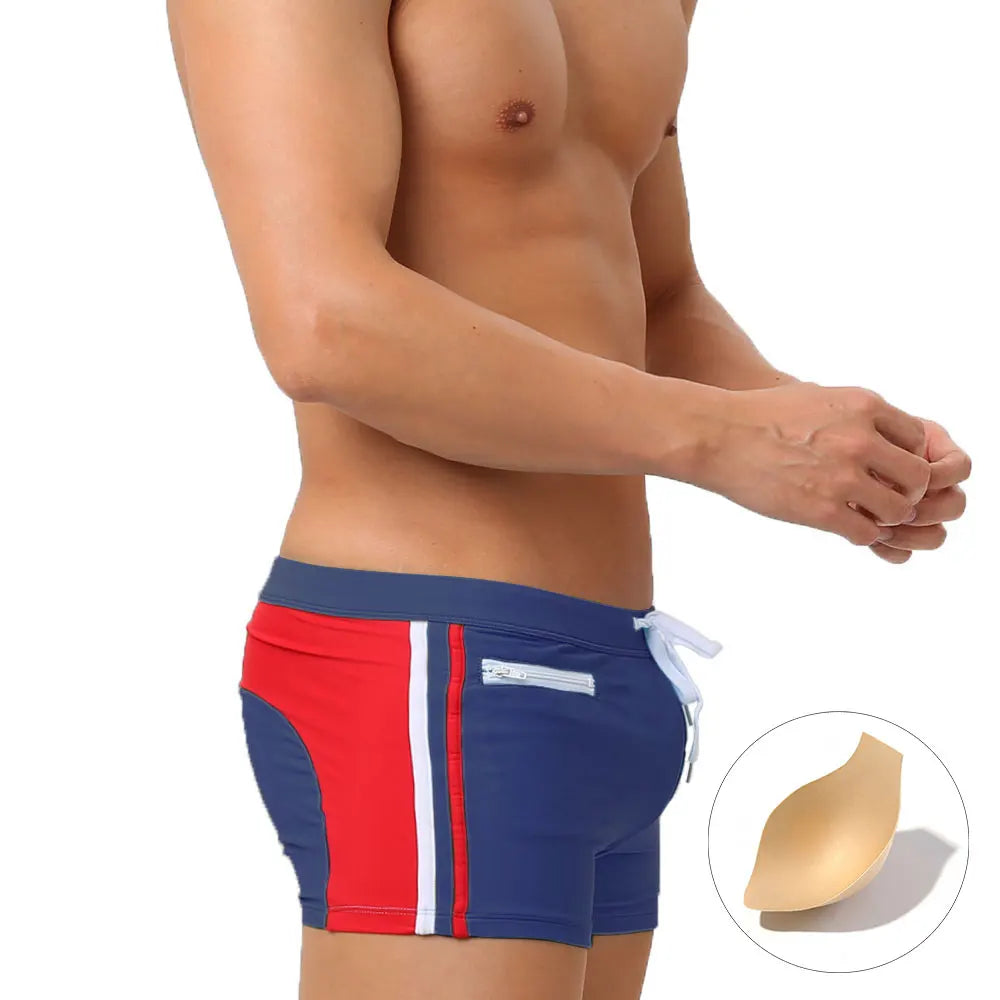 Costume Da Bagno Da Uomo Stile Boxer. Design Moderno e Colori Vivaci.