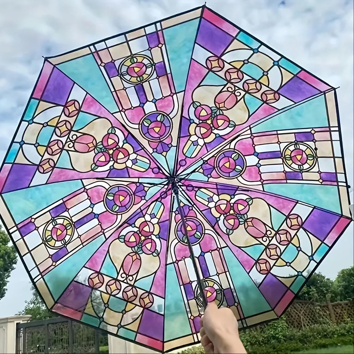 Ombrello moderno varie colorazioni, forme, grandezze. 3 modelli a scelta.