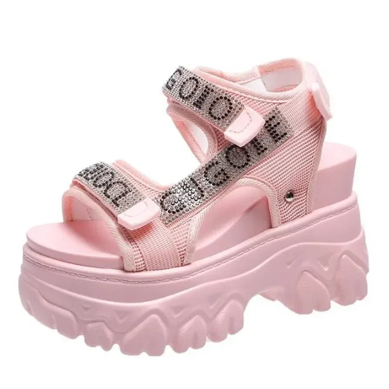 Sandali Casual Donna, Antiscivolo e Resistente: Tacco 8 cm per il Massimo Comfort.