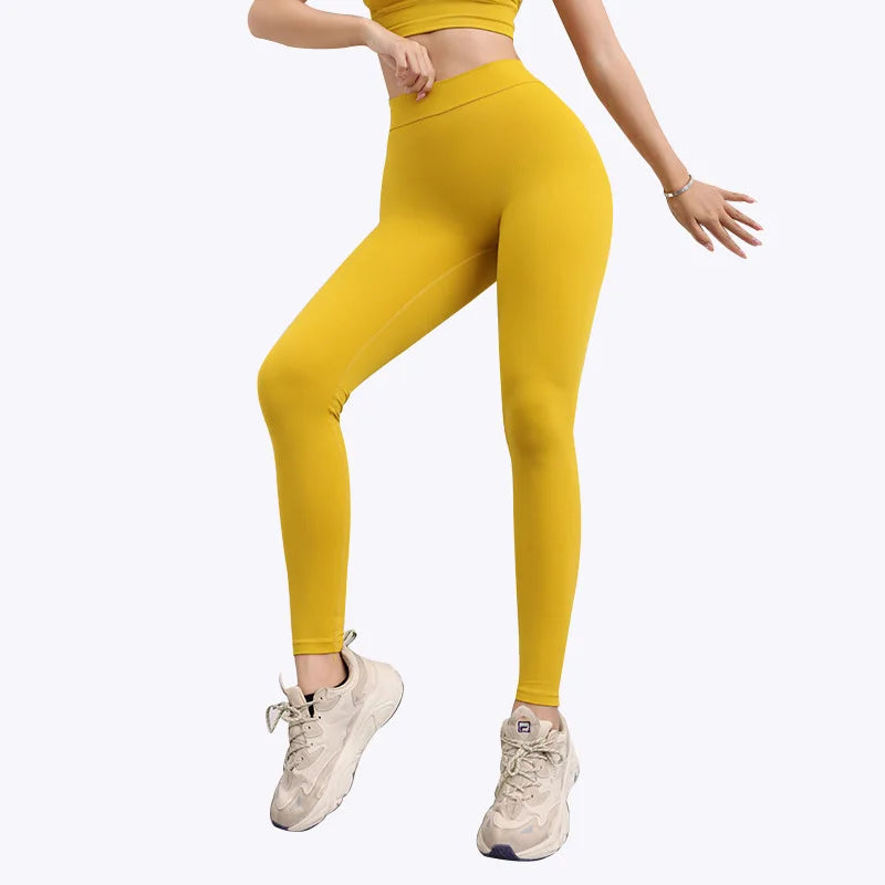 Pantaloni leggins elasticizzati, sportivi/casual a vita alta da donna. Quattro misure e 10 colori disponibili.