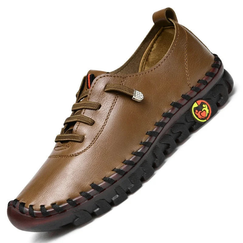 Scarpa/mocassino primavera/autunno da uomo, traspirante, morbida e resistente. Quattro colori a scelta, dal 35 al 43.