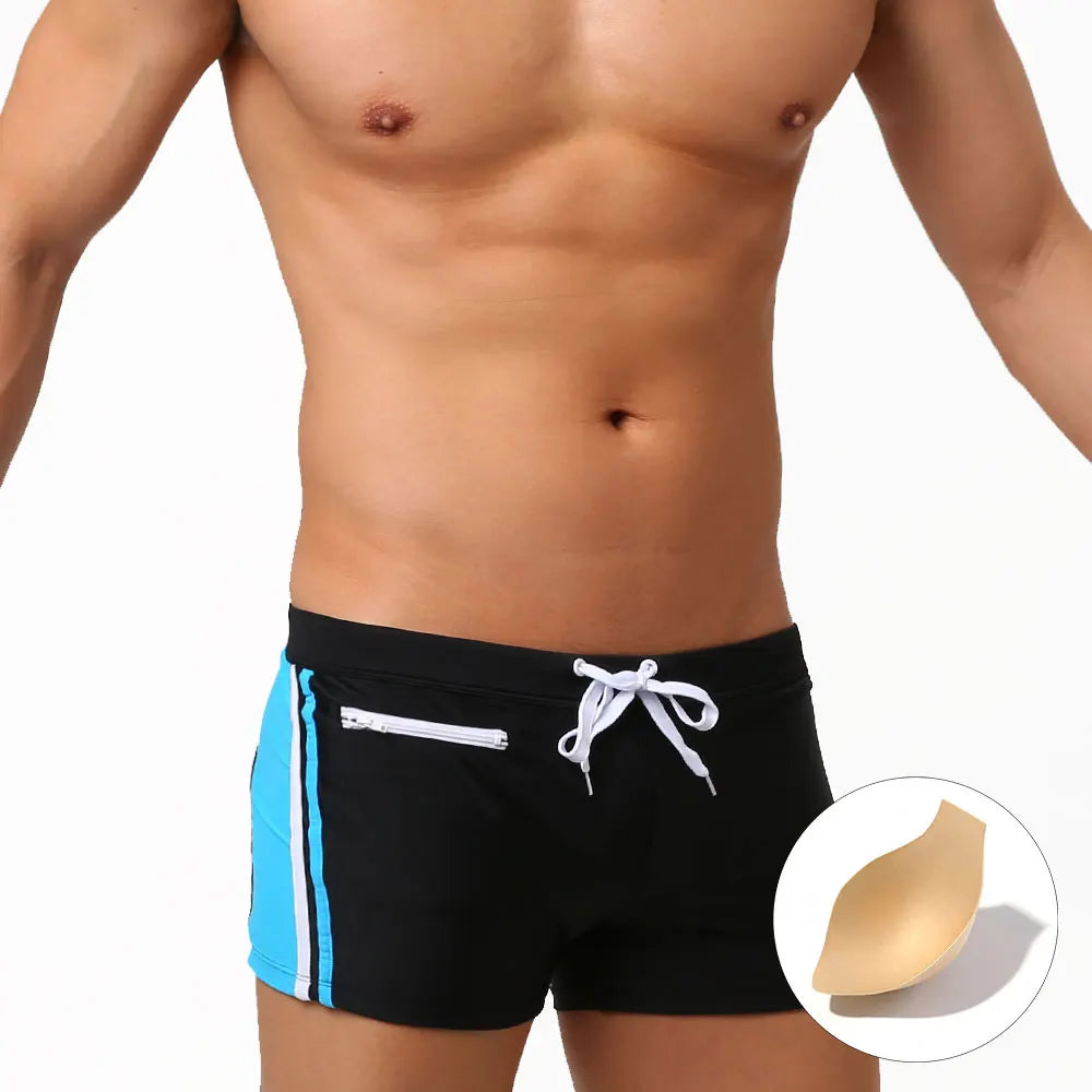Costume Da Bagno Da Uomo Stile Boxer. Design Moderno e Colori Vivaci.