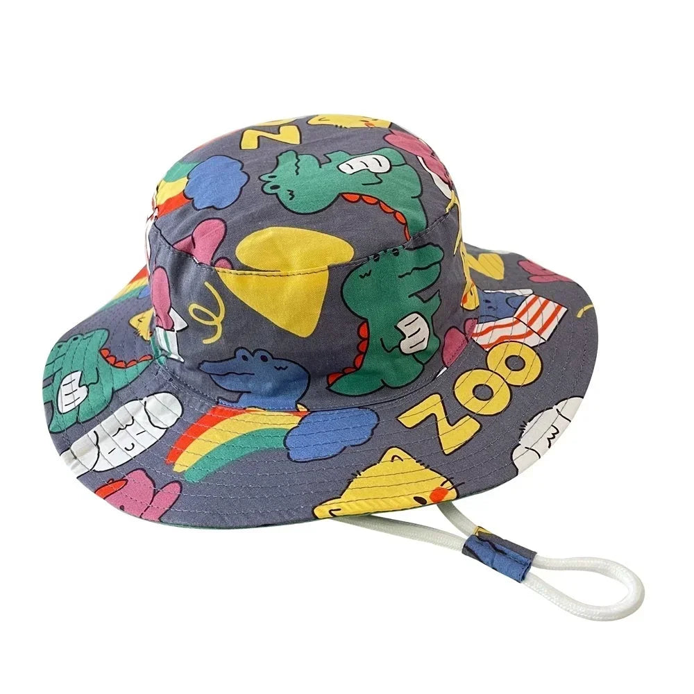Cappello primavera/estate per bambino/a con immagini colorate. Protezione a 360° in cotone traspirante.