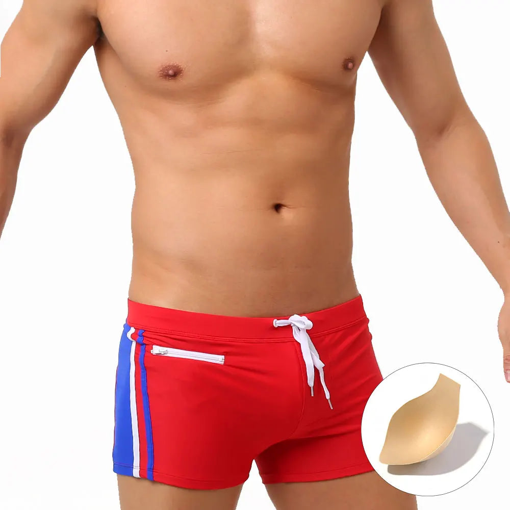 Costume Da Bagno Da Uomo Stile Boxer. Design Moderno e Colori Vivaci.