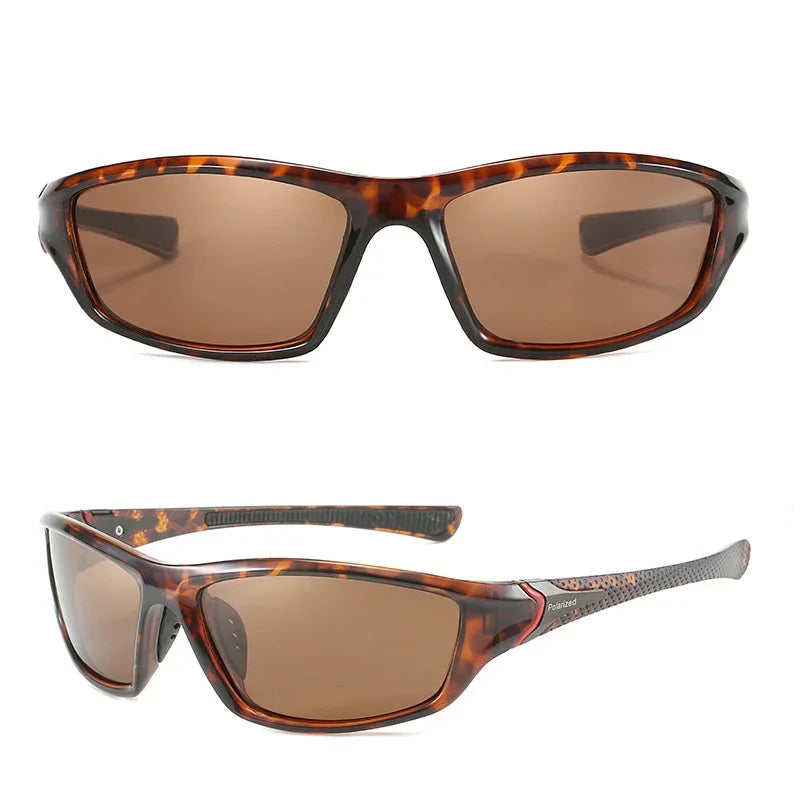 Occhiali da Sole Polarizzati Uomo Donna – Protezione UV400, Lenti Specchiate, Design Quadrato, Leggeri e Resistenti – Disponibili in Vari Colori.