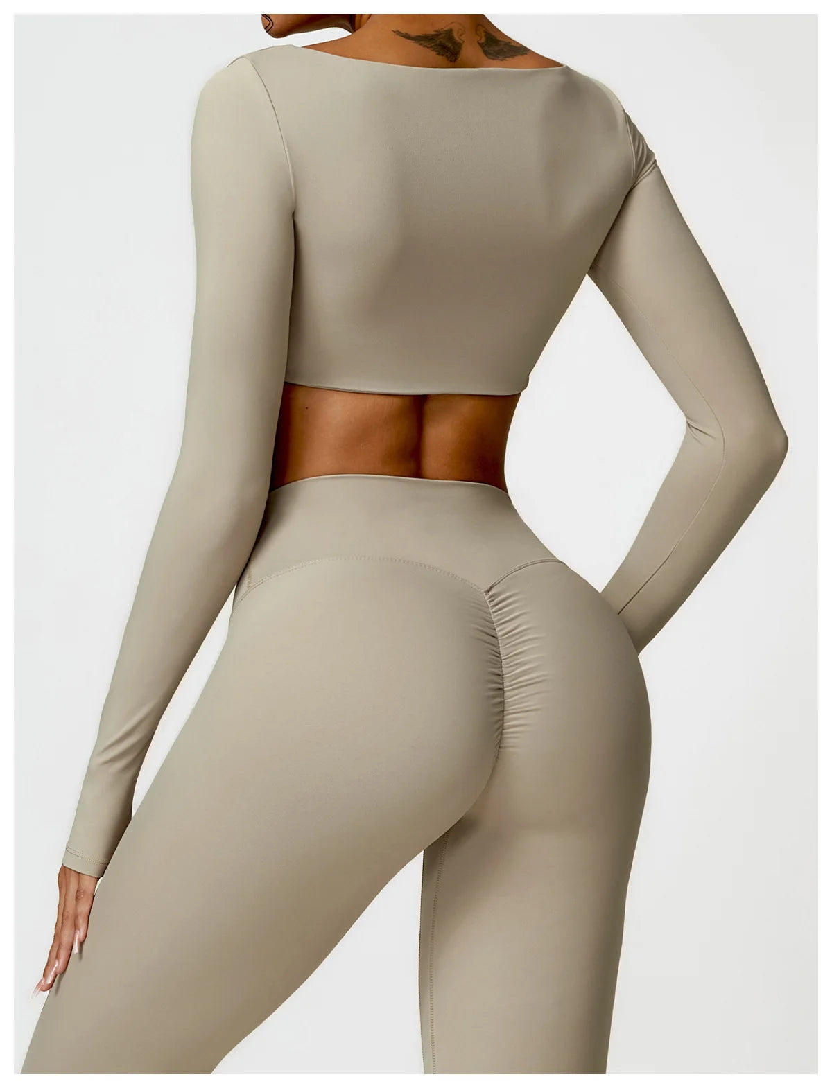 Top/T-shirt sportiva/casual, manica lunga, per donna. Misure e 6 colori a scelta.