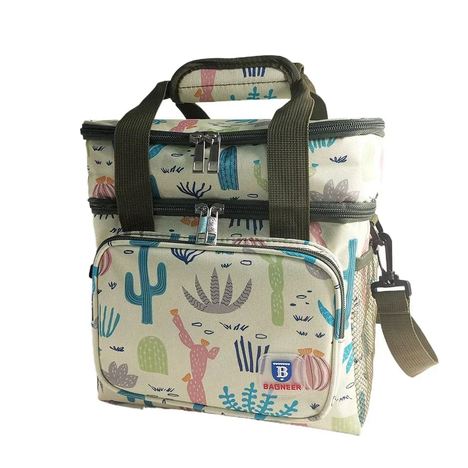 Borsa termica isolante porta vivande grande dimensione con simpatiche immagini “fantasia”. A scelta 8 colori fantasie.