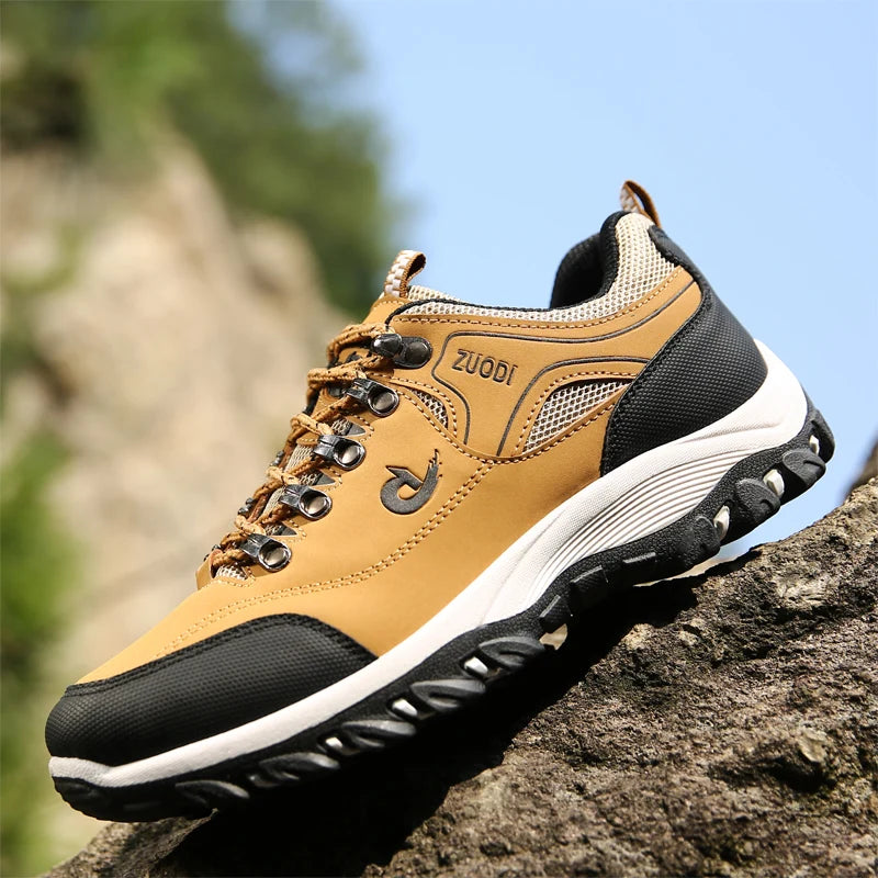 Scarpa da ginnastica uomo, casual, traspirante, morbida. Misure dal 39-48 e colori a scelta.