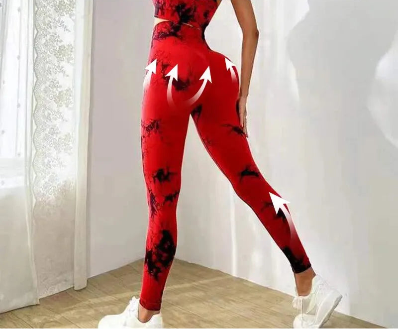 Pantaloni leggins con top. Set elasticizzato, sportivo/casual da donna, quattro colori, tre taglie.