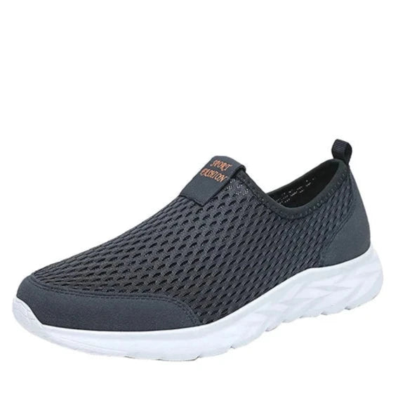 Scarpa da ginnastica uomo, casual, traspirante, morbida. Misure dal 39-48.
