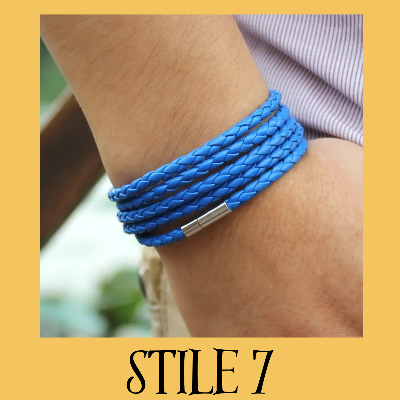 Bracciale lunghezza 90 cm. 5 giri polso, colori assortiti per polsi da 17 a 20 cm.