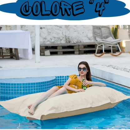 Pouf “galleggiante” impermeabile per interno ed esterno. Utilizzabile in piscina e al mare.
