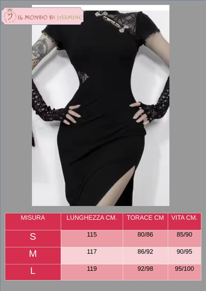 Abito da donna. Selezione di abiti in diverso stile vittoriano, gotico, con merletti in pizzo. Ideale come costume per carnevale, cosplay, feste.