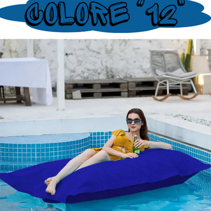 Pouf “galleggiante” impermeabile per interno ed esterno. Utilizzabile in piscina e al mare.