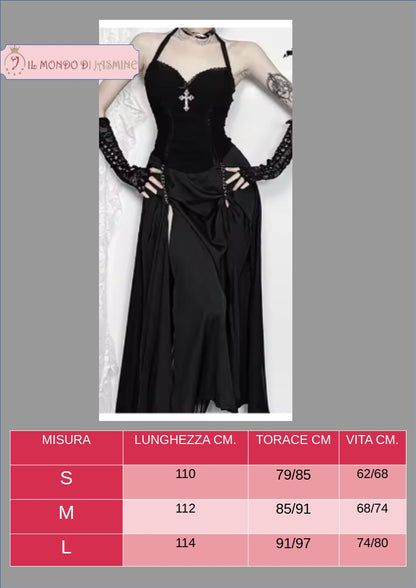 Abito da donna. Selezione di abiti in diverso stile vittoriano, gotico, con merletti in pizzo. Ideale come costume per carnevale, cosplay, feste.