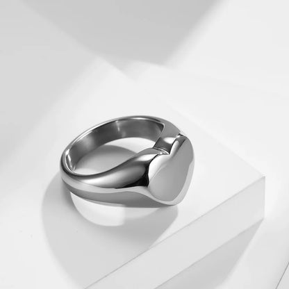 Anello a Forma di Cuore Personalizzabile Con Scritta: Porta Sempre con Te il Tuo Ricordo.