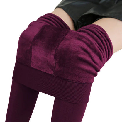 Calze/Calzamaia da donna invernali con imbottitura in pile. Otto colori a scelta, misura dalla S alla 3XL.