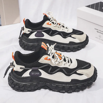 Scarpa sportiva primavera/estate da uomo, traspirante, morbida e resistente. Misura dal 39 al 44, disponibile vari modelli e colori.