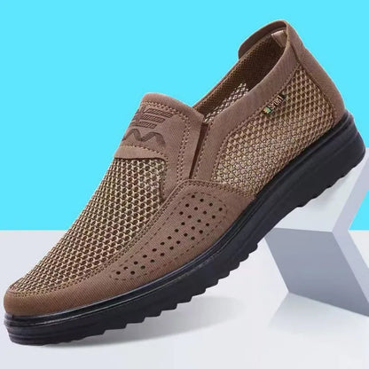 Scarpa mocassino casual, estate/primavera/autunno, morbida, traspirante, resistente. Misura dal 39 al 48, disponibile in 3 colori.