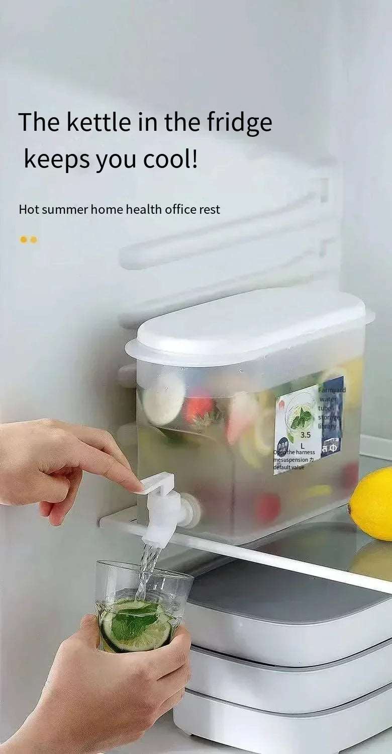 Brocca per acqua fredda di grande capacità, 3,5L.  Distributore di bevande ghiacciate con rubinetto per frigorifero.