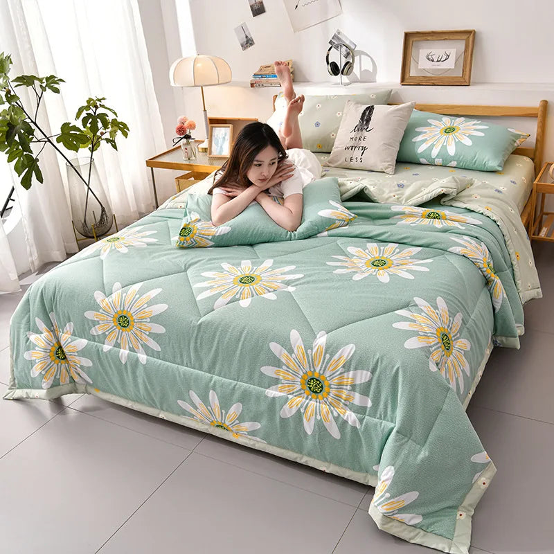 Trapunta sottile estiva fresca in cotone di alta qualità, colori assortiti, 3 misure disponibili.