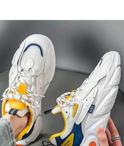 Scarpa sportiva primavera/autunno, traspirante, morbida e resistente. Misura dal 39 al 44, disponibile in più versioni e colori.