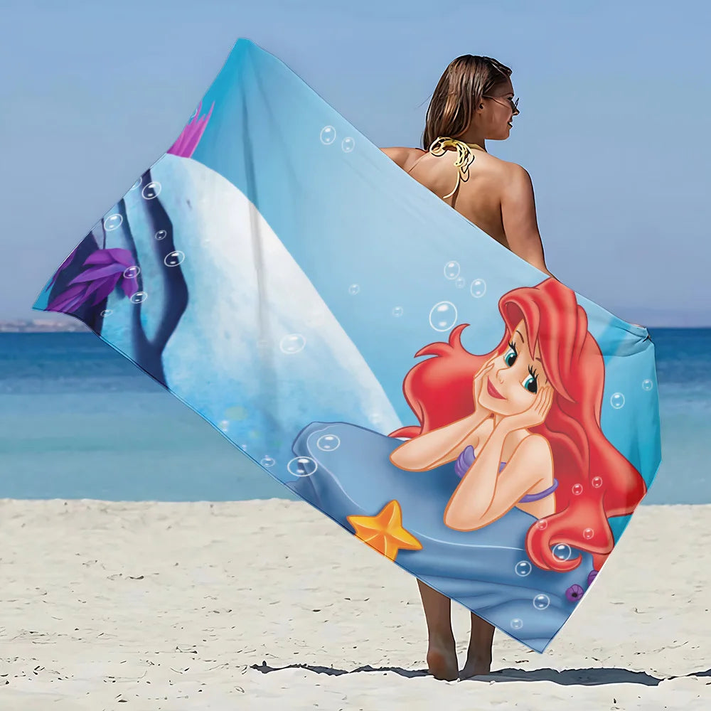 Asciugamano da spiaggia con immagini Principessa Ariel. In microfibra, anti-sabbia, asciugatura rapida.