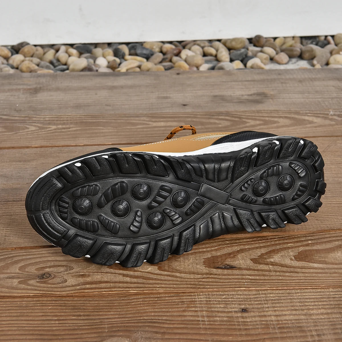 Scarpa sportiva casual, primavera/autunno, traspirante, resistente, morbida. Misura dal 39 al 48, disponibile in 3 colori.