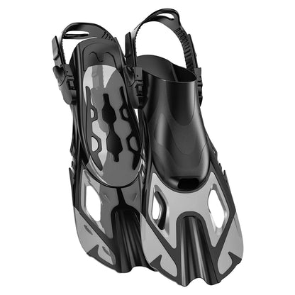 Pinne da nuoto in silicone antiscivolo. Pala corta, fibbie regolabili, flessibili e comode.