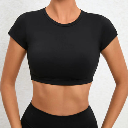 Top/T-shirt sportiva/casual, manica corta, per donna. Sette colori e 3 misure per la scelta.