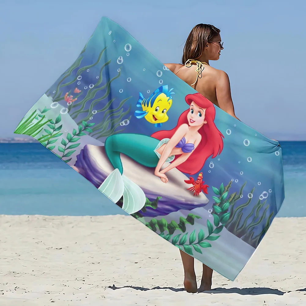 Asciugamano da spiaggia con immagini Principessa Ariel. In microfibra, anti-sabbia, asciugatura rapida.