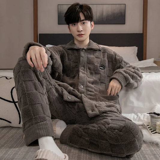 Pigiama 2 Pezzi da Uomo Autunno/Inverno: Pantaloni e Maglia a Maniche Lunghe per un Inverno Caldo e Soffice.
