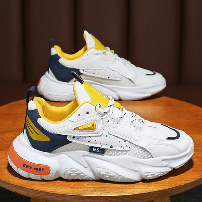 Scarpa sportiva primavera/autunno, traspirante, morbida e resistente. Misura dal 39 al 44, disponibile in più versioni e colori.