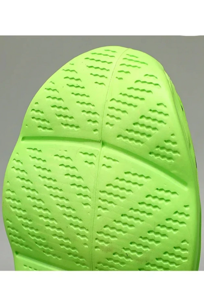 Scarpa sportiva primavera/estate/autunno da uomo, traspirante, morbida e resistente. Misura dal 40 al 47, disponibile 4 colori.