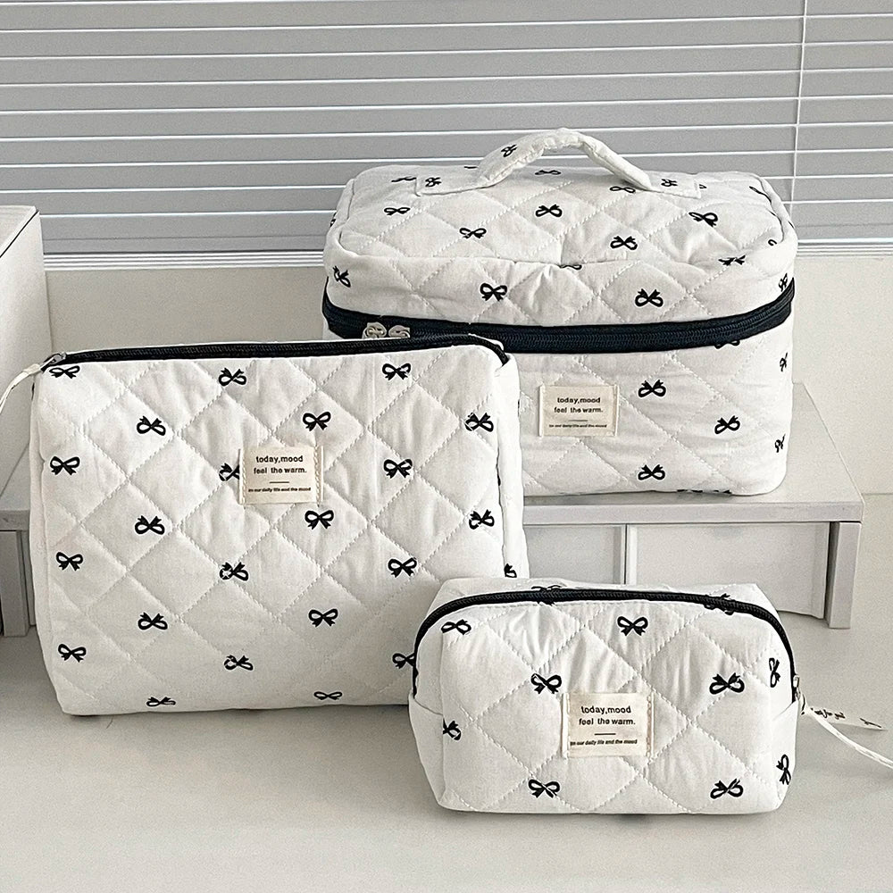 🧳 Beauty-Case Organizer da Viaggio – 3 Misure in Cotone e Nylon | Eleganza, Praticità e Capacità.