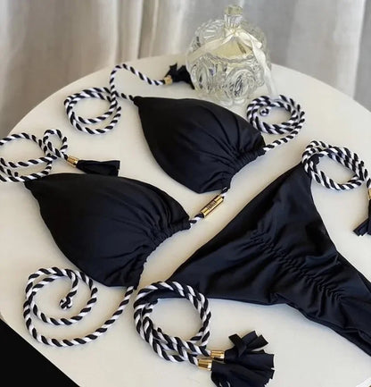 Costume da bagno da donna. Set 2 Pezzi a triangolo, chiusura a lacci regolabile, asciugatura rapida, non si restringe.