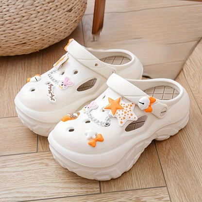 Ciabatte estive per bambina/ragazza, a tacco medio-alto. Antiscivolo e ideale per comfort, leggerezza e traspirabilità.