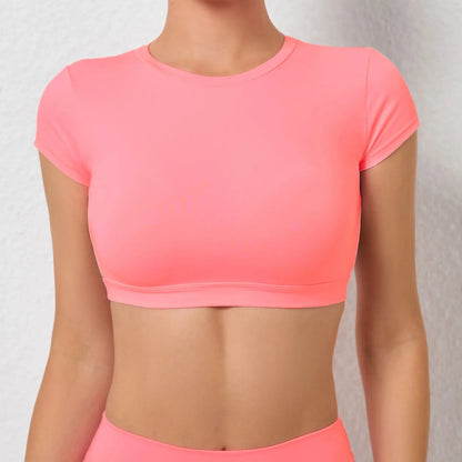 Top/T-shirt sportiva/casual, manica corta, per donna. Sette colori e 3 misure per la scelta.